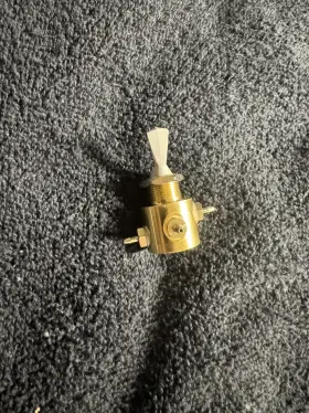 33.0168.01 A-dec Adec Dental Flush Toggle Valve
