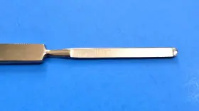 01-0441 Aesculap Surgical Knife Handle With Fix Blade Blunt Tip #2