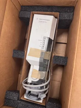 7683b Agilent Autosampler Inejctor For Gc Small Crack