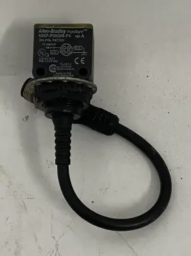 42ef-p2kbb-f4 Allen-bradley Ser A Photoelectric Sensor Assembly 42ef-p2kbb-f4 Allen-bradley Ser A Photoelectric Sensor Assembly