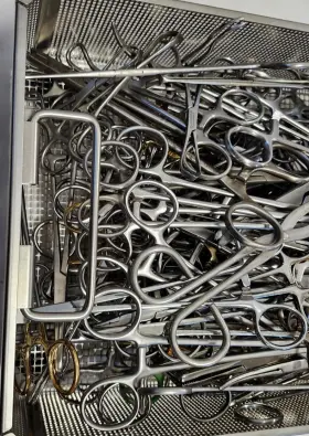 32-486260 Biomet Sklar Symmetry Codman Amico V. Mueller Ssi Stryker Lot Sale Of Over 100 Surgical Forceps And Ss Tray - Etc #2