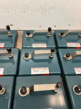 84210 Central Scientific Lot Of Switches #3