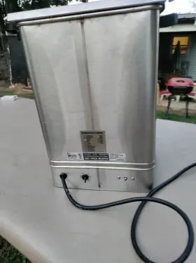 2102-2 Chattanooga Hydrocollator E-1 Heating Unit With 3 Standard And 1 Cervical