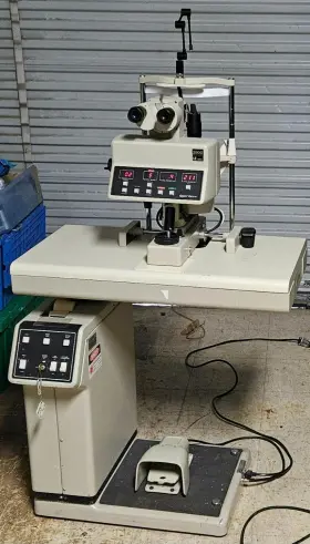 Le-2500 Coopervision Surgical Le 2500 Ophthalmic Yag Laser System Le-2500 Coopervision Surgical Le 2500 Ophthalmic Yag Laser System