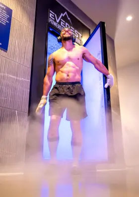 Cryo-vs-7h-7l Cryobuilt Everest Peak Multi Person Full Body Cryotherapy Chamber Fully Electric