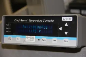 68900-01 Eutech Instruments Pte Ltd Digi-sense Temperature Controller