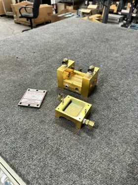 Sa068 Gsi Lumonics Laser Dual Lamp Cavity Chamber Yag Us Water Cooled Gold Recovery