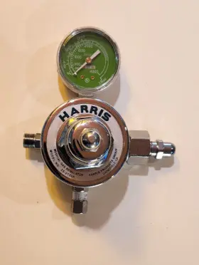 25c-2t50p-540 Harris Oxygen Single Stage Preset 50 Psi Pressure Regulator