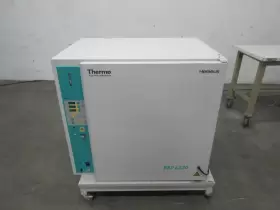 Bbd6220 Heraeus Incubator Chamber Volume 220 50 C Ambient Temp. Co2 O2 N2