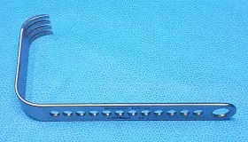 7450-04 Innomed Standard Retractor Blade 4 Inch Depth
