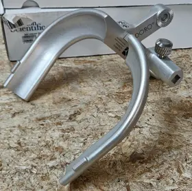 3009-01 Mayfield Doro Adult Horseshoe Swivel Headrest Attachment Pk B