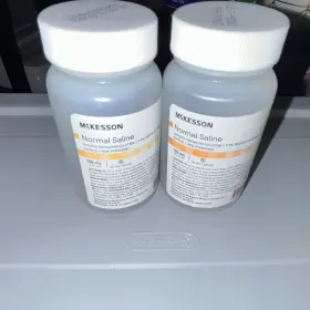 C0622 Mckesson Normal Saline 0.9% Isotonic Irrigation Solution 100 Ml 2 Bottles