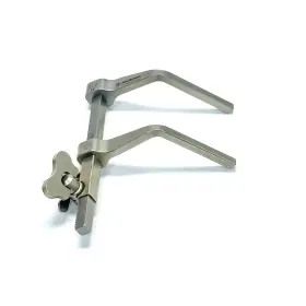 875-082 Medtronic Ref Distractor