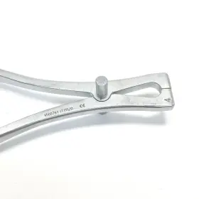 9560761 Medtronic Metrx 40mm Opener / Closer Instrument #2