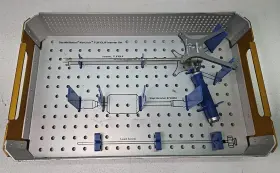 9734456 Medtronic Stealthstation Navlock Tlif/dlif Inserter-missing Slaphammer Screw - B