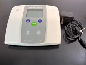 Fep20 Mettler Toledo Fiveeasy Plus Benchtop Ph Meter
