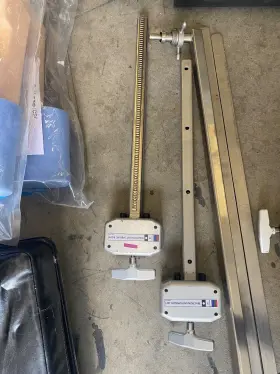 4859 Mizuho Osi Patient Isolation Drape Hanger Top Rail Traction Units Left And Right