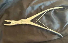Nl-630 Mueller V. Nl 630 Allegiance Leksell Rongeur Forceps