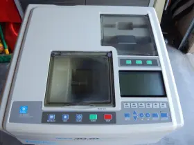 Le-9000 Nidek Le9000 Santinelli Nidex Sx Plb Edger Sold As Parts Only Display Not Working