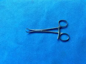 47-0133 Orthomed Bone Reduction Forceps 5 Inch 127mm Curved - Serrated #2