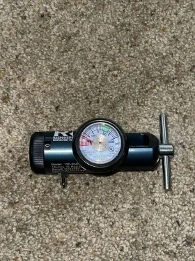120-3040 Responsive Oxygen Regulator - 15 Lpm