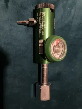 120-1060c Responsive Respiratory Inc. Medical O2 Regulator 50psi 15l/min Oxygen #2
