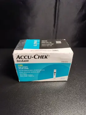 07819404 Roche Accu-chek Instant 100 Test Strips Sealed