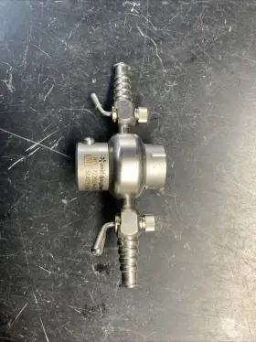 72202449 Smith & Nephew And Ref Rotatable Irrigation Extender J-snap Double Valve