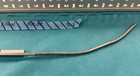 89-6216 Snowden Pencer Triangular Diamond-flex Retractor 45cm 5mm #3
