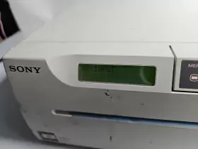 Up-980 Sony Corp Black And White Monochrome Video Graphic Printer Turns On #2 Up-980 Sony Corp Black And White Monochrome Video Graphic Printer Turns On #2