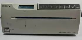 Up-980 Sony Corp Black And White Monochrome Video Graphic Printer Turns On Up-980 Sony Corp Black And White Monochrome Video Graphic Printer Turns On
