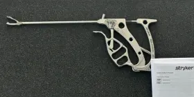 3910-900-093 Stryker Cobra Suture Passer With Blade Excellent Condition 3910-900-093 Stryker Cobra Suture Passer With Blade Excellent Condition