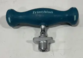 6541-4-800 Stryker Triathlon T-handle Driver D