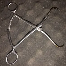 Instrument-4 Stryker 702927 8 Inch Orthopedic Reduction Opening #2