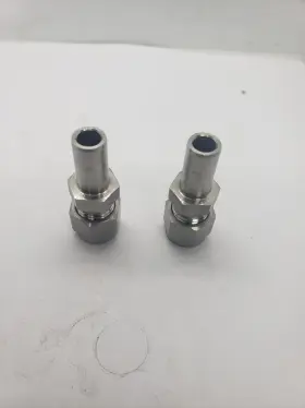 Ss-500-r-6 Swagelok Reducer 5/16 Inch X 3/8 Lot Of 2 Nnb