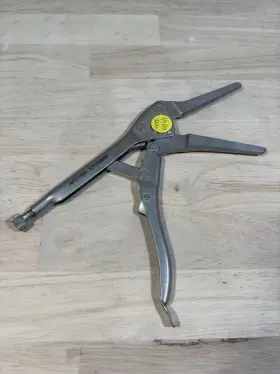 Ap211001 Teleflex Medical Ref Evolution-c Adjustable Pliers Instrument