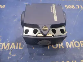 Zct21g11 Telemecanique Zct Compact Limit Switch 1nc 1no 2 Pole New Surplus #3