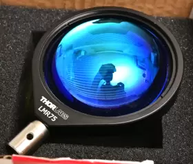La1740-b Thorlabs N-bk7 Plano-convex Lens 75mm Dia F 85mm Ar Coating Lmr75 Mount #2