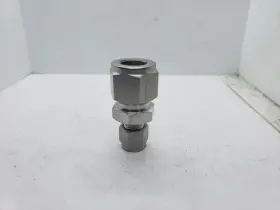 Ss-8-dru-4 Tylok Stainless Steel Reducing Union 1/2 Inch X 1/4 Od Tube Nnb