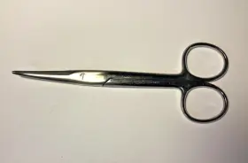 Su1810 V. Mueller Mayo Scissors Slightly Curved 5.75 Inch 14.6cm