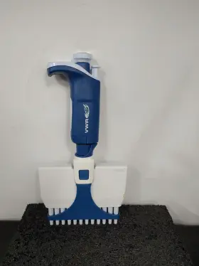 613-5425 Vwr 12 Channel 10-300 L Multichannel Electronic Pipette