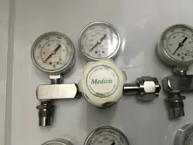M1-346-pg Western Qty 1 Medica Air Regulator