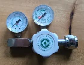 M1-540-pg-540-pg Western Enterprises M1 Series Pressure Gauge Regulator Model #m1-540-pg-540-pg