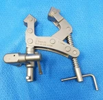 Brainlab 41730A Vector Vision Universal Clamp. Fixed Price $199.99.