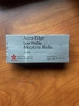 Sakura Finetek Accu-edge Microtome Blades. Fixed Price $90.00.