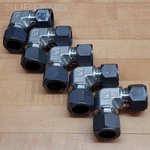 Lot Of 5, Parker Industrial Pipe 90 Male Elbow: X 1" Thread, - New. Fixed Price $69.99.