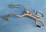 Karl Storz N1685 P60L Perkins Retractor. Fixed Price $35.00.