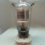 1X Philips De 2/200-01 Kriegsmarine + Socket Rectifier Tubes Nos. Fixed Price $353.02.