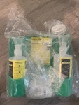Cgoldenwall Eye Wash Station Portable Kit For Emergency, Mounted. Fixed Price $29.00.