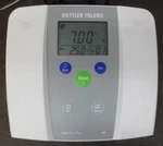 Mettler Toledo FEP20 Fiveeasy Plus Laboratory Benchtop Ph Meter. Fixed Price $199.99.
